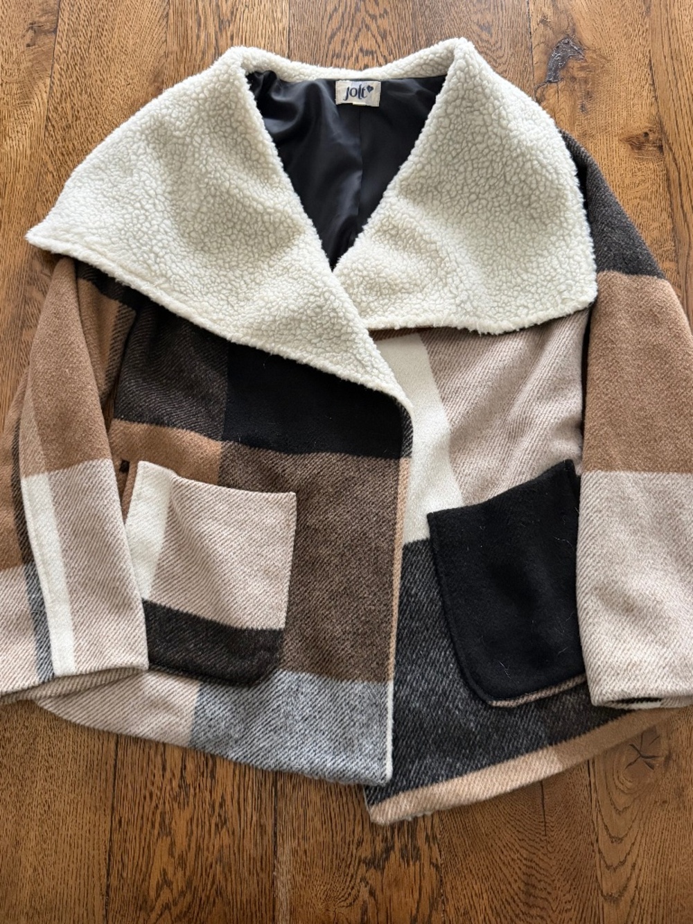 Women's Jolt Plaid Patchwork Wool Blend Jacket Ivory Sherpa Collar Pockets
